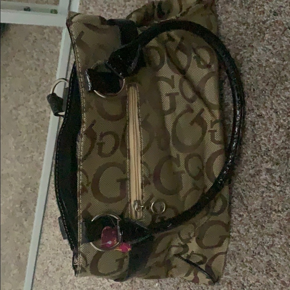 Guess purse
